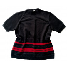 Knitted blouse for women, red and black